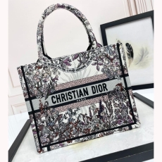 Christian Dior Shopping Bags